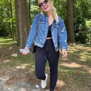 Meet your Posher, Kassie